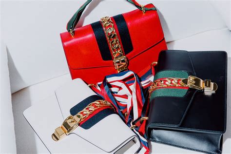 maschera sci gucci dhgate|The Ultimate Guide to Gucci Crossbody Bags Women Can't .